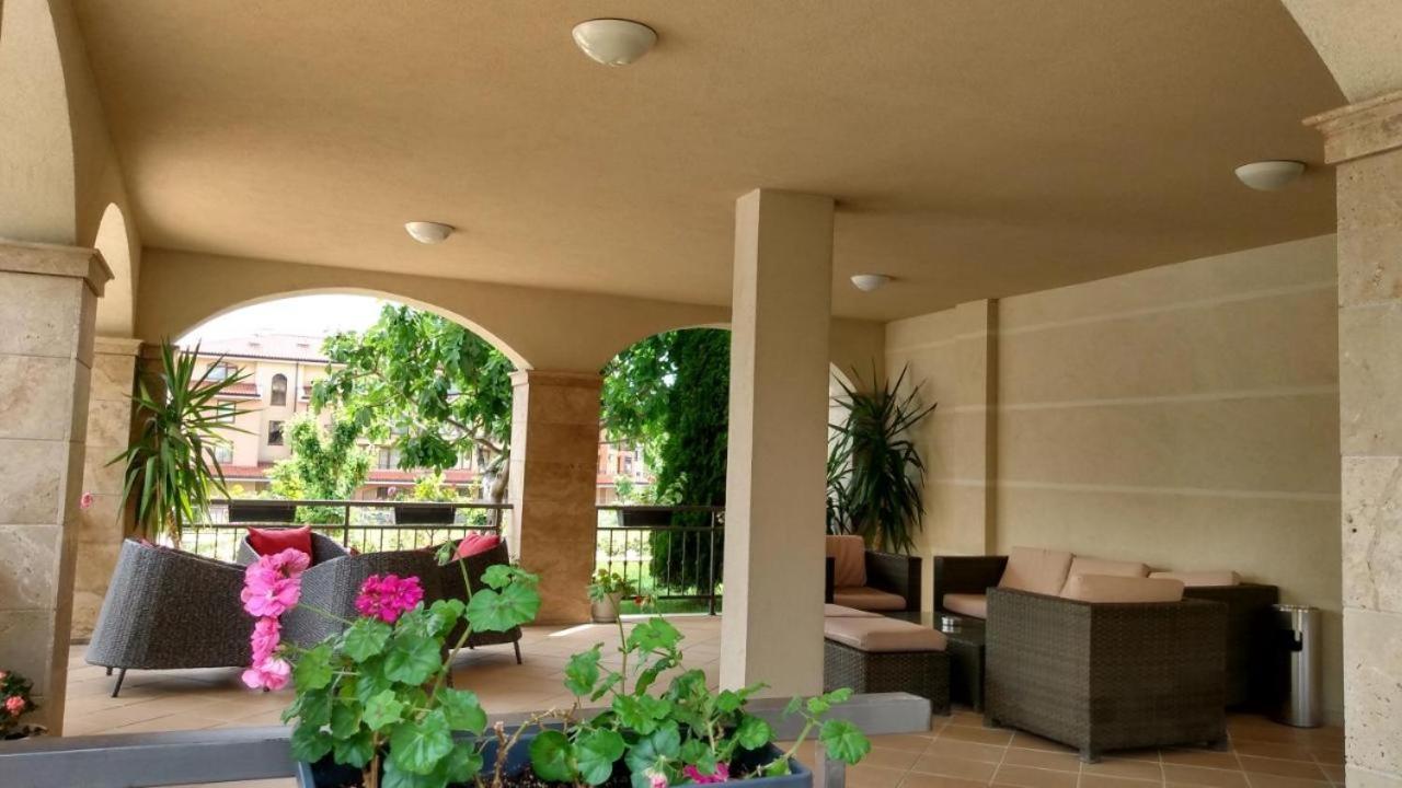 Charming Studio In Sorrento Sole Mare Свети Влас Екстериор снимка
