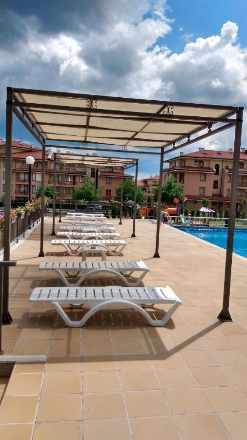 Charming Studio In Sorrento Sole Mare Свети Влас Екстериор снимка