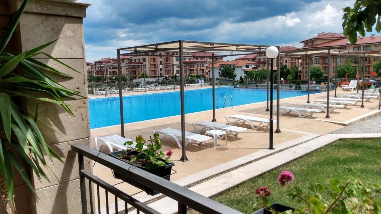 Charming Studio In Sorrento Sole Mare Свети Влас Екстериор снимка