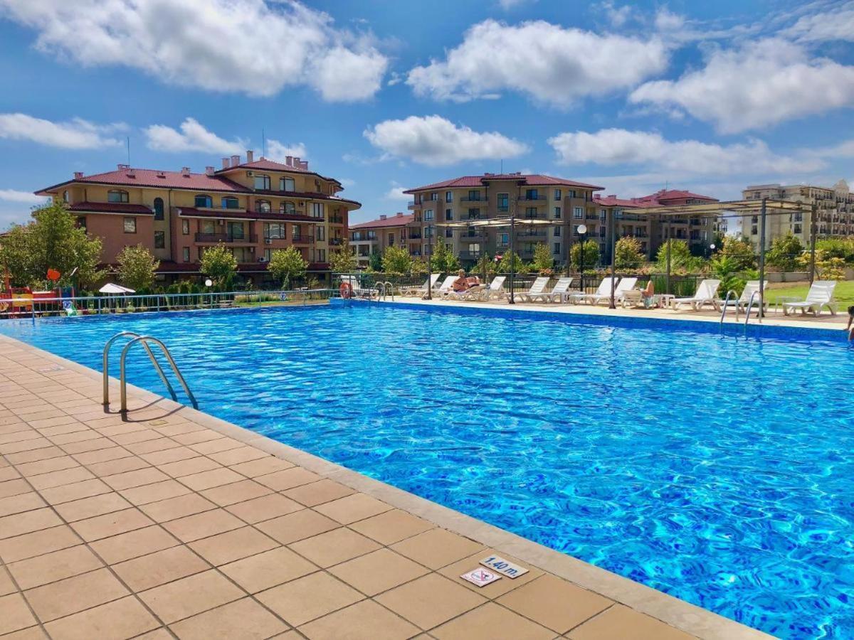 Charming Studio In Sorrento Sole Mare Свети Влас Екстериор снимка